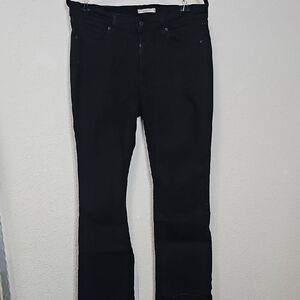 Sleek Black Straight Leg Women's Jeans